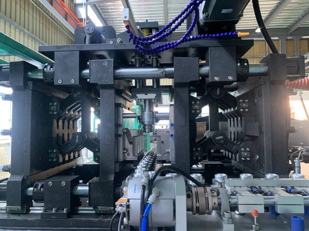 Home plastic bottle blowing machines 4 2 1024x768